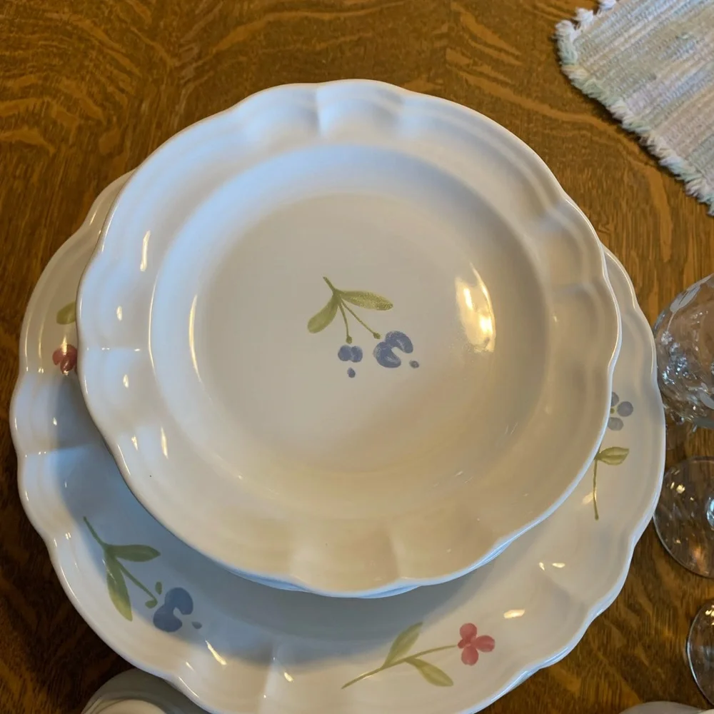 China Set - Picture 5 of 5